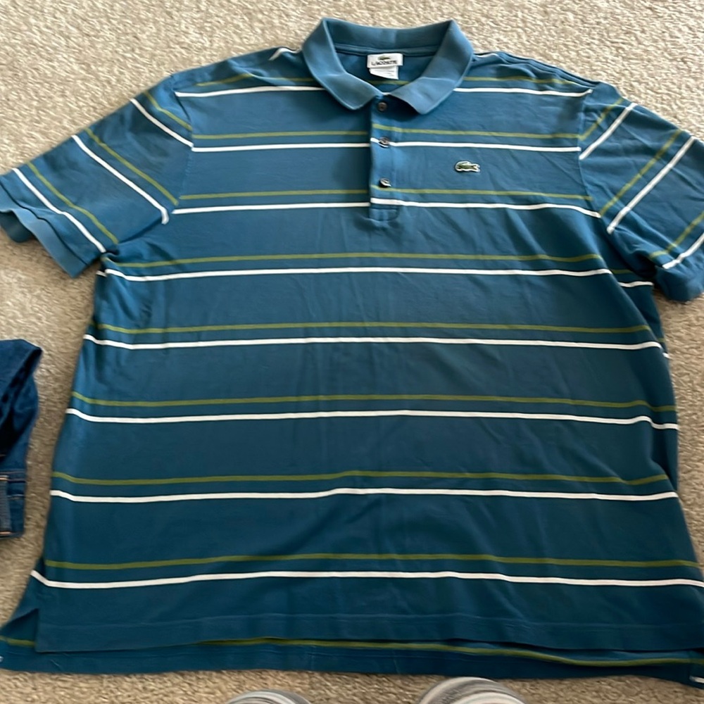 Men’s sz 8 Lacoste polo shirt excellent condition